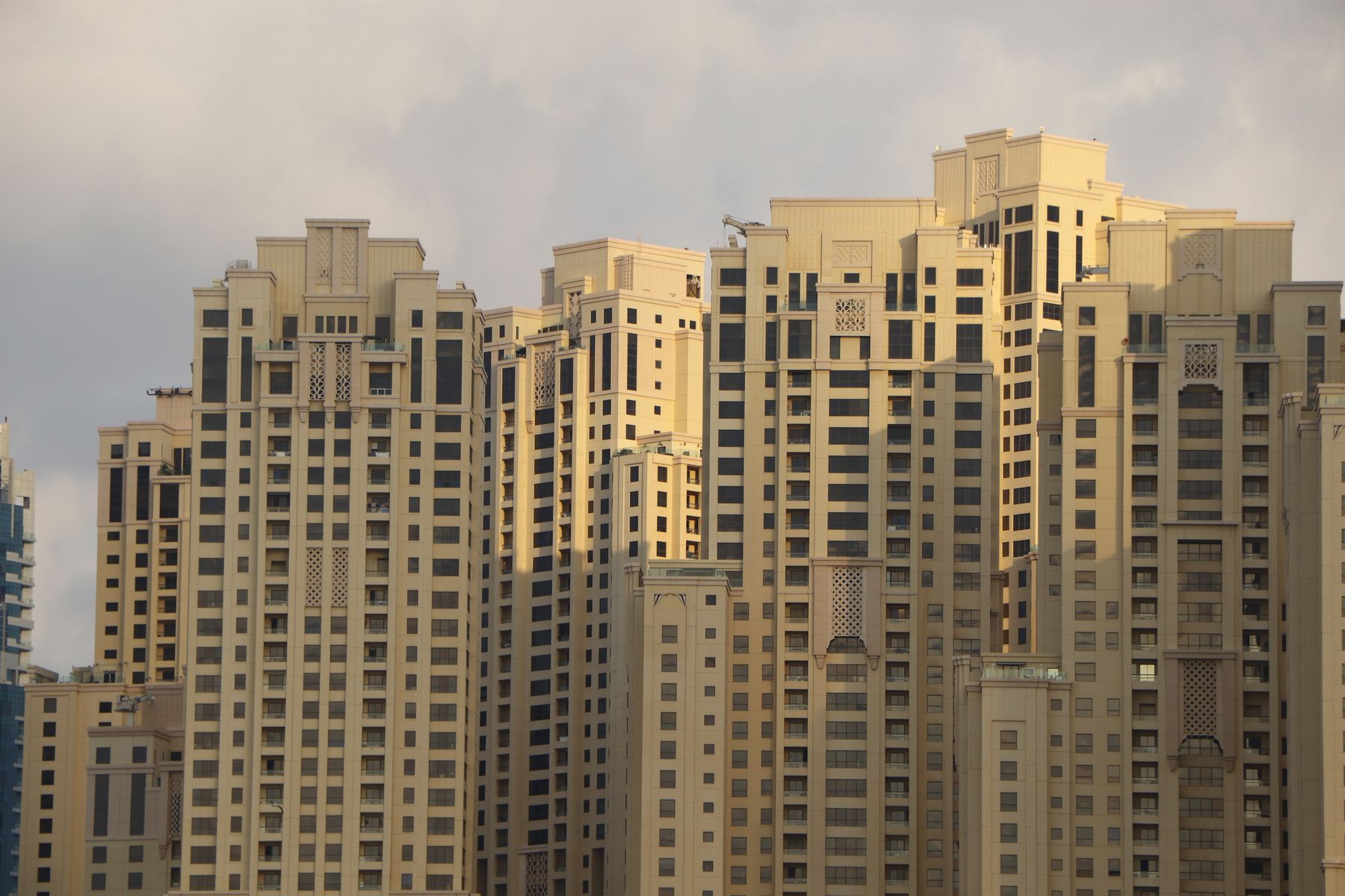 Illustrative property scene for the United Arab Emirates market