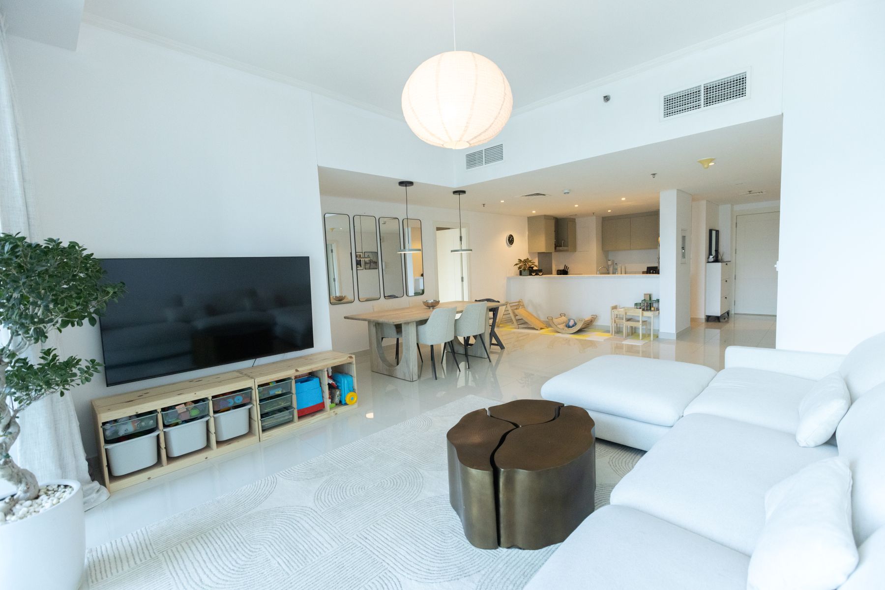 Illustrative property scene for the United Arab Emirates market